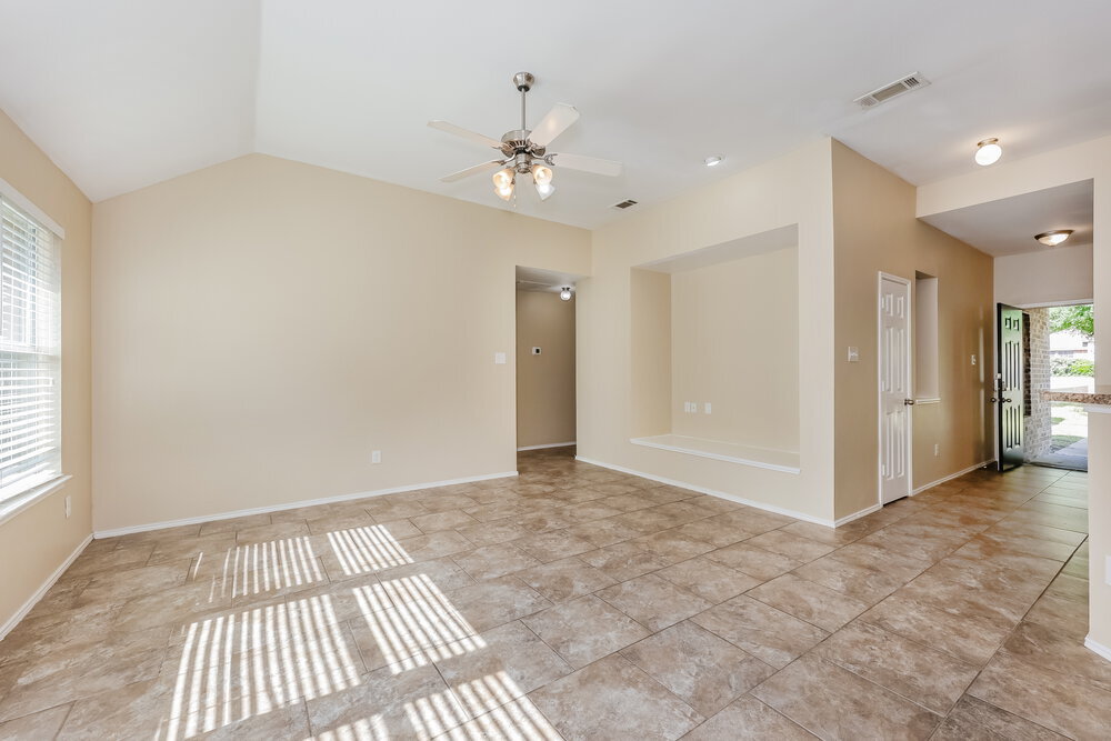 Building Photo - 7312 Sierra Way