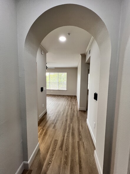 Interior Photo - Marcella Memorial Heights
