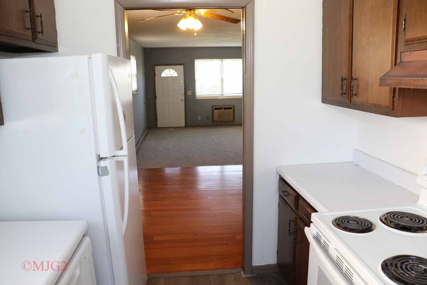 Building Photo - 418 Glenwood Rd