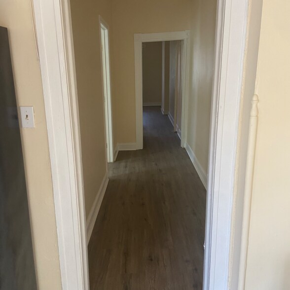 Building Photo - 509 Richwood Ave