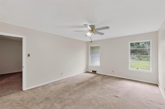 Building Photo - 2612 Ashley Dr