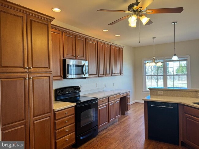 Building Photo - 151 Owens Ln