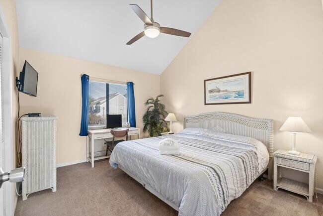 Building Photo - ***FREE UTILITIES!!***Seasonal Rental ONLY...