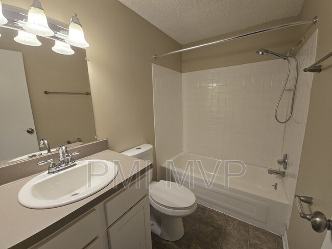 Building Photo - 7276 Broadwyn Dr