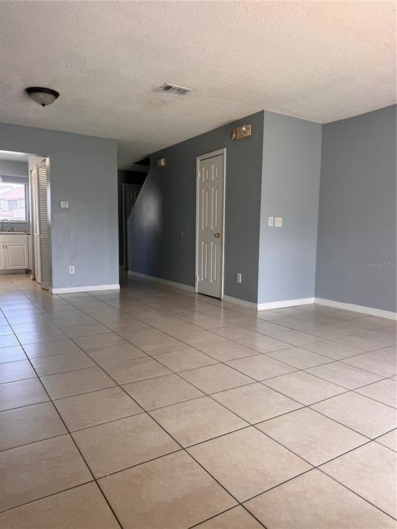 Building Photo - 205 Eden Ln