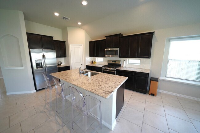 Building Photo - Immaculate First Time Rental in Potranco Run! - Realtor Commission: $750