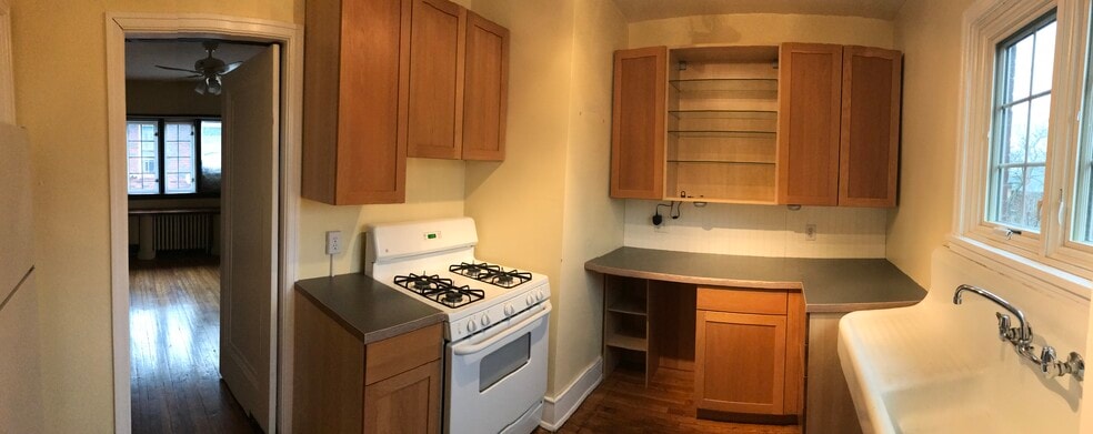 Kitchen looking toward dining room - 330 S Aiken Ave