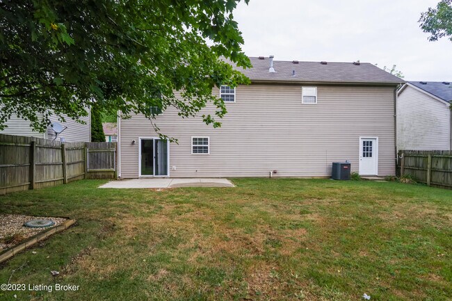 Building Photo - 8104 Apple Valley Dr