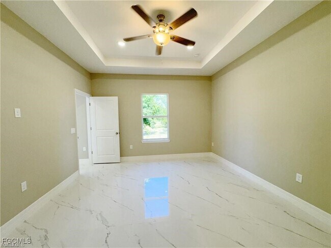 Building Photo - 313 Hermosa Ave