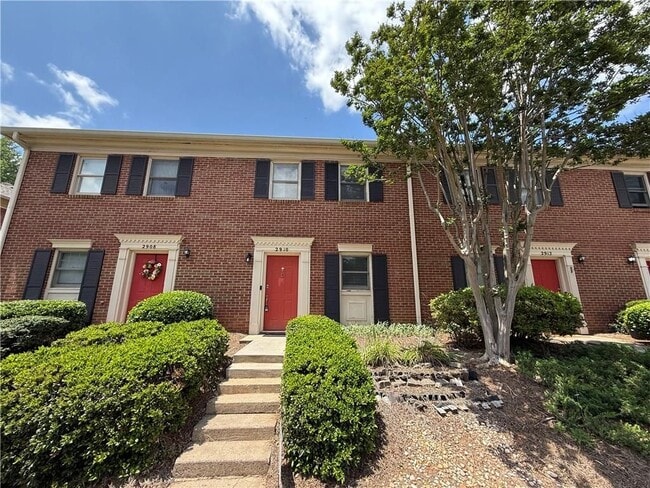 Building Photo - 2910 Webb Bridge Rd
