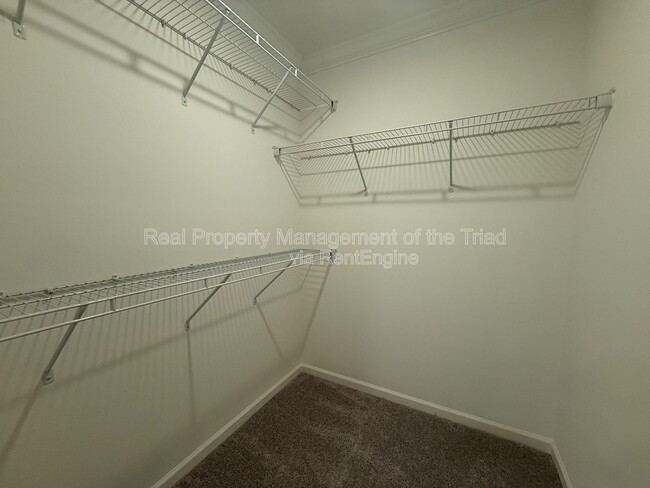 Building Photo - 108 Span Ln