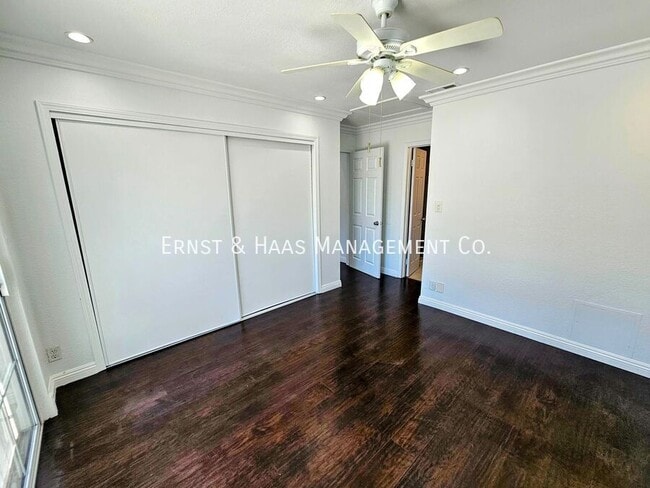 Building Photo - 5012 N Bentree Cir