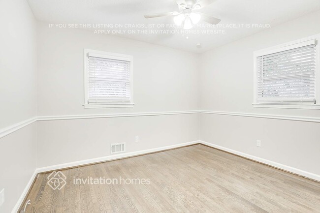 Building Photo - 3770 Cherokee Trails Dr SW