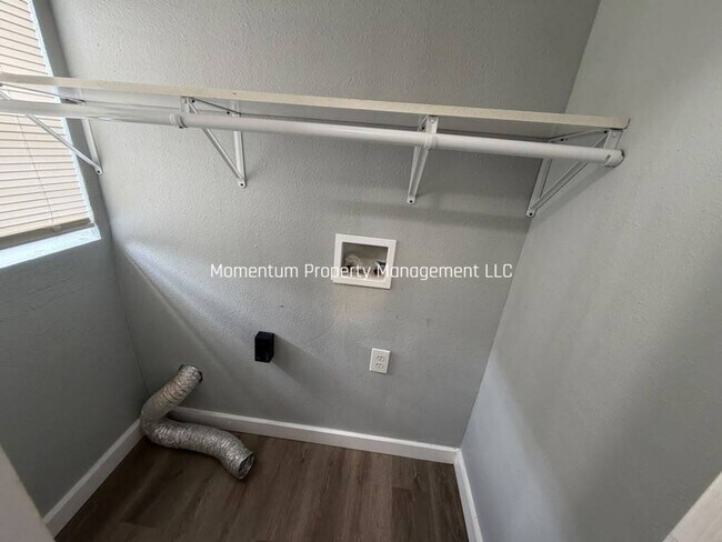 Building Photo - 4605 N 38th St