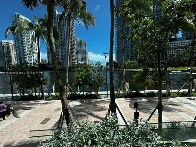 Building Photo - 300 Biscayne Boulevard Way