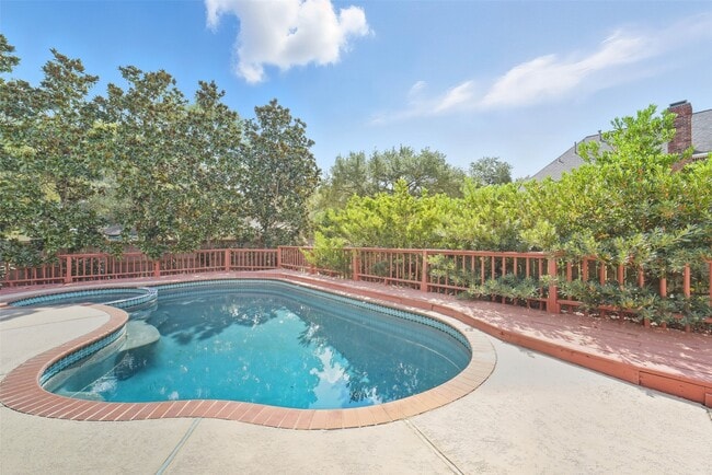 Building Photo - 4003 Bountiful Crest Ln