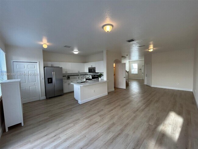 Building Photo - 12515 SW 124th Path