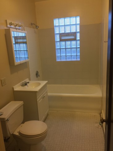 Bathroom - 8227 S Clyde Ave