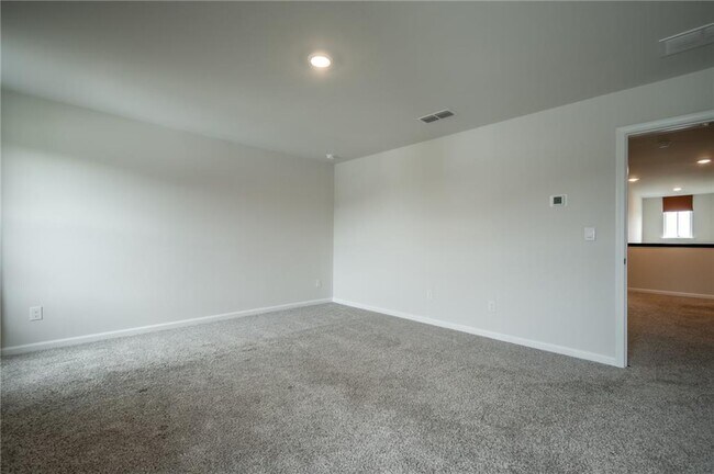Building Photo - 13 Westerly Sta