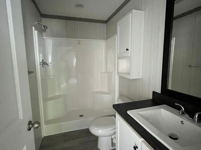 Building Photo - 5417 Regay Ct