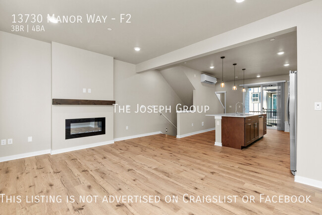 Building Photo - New Construction 3BD/3.5BA Lynnwood Townhome!