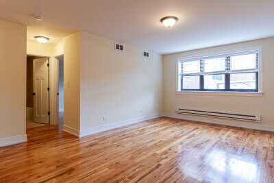 Building Photo - 555 W Arlington Pl