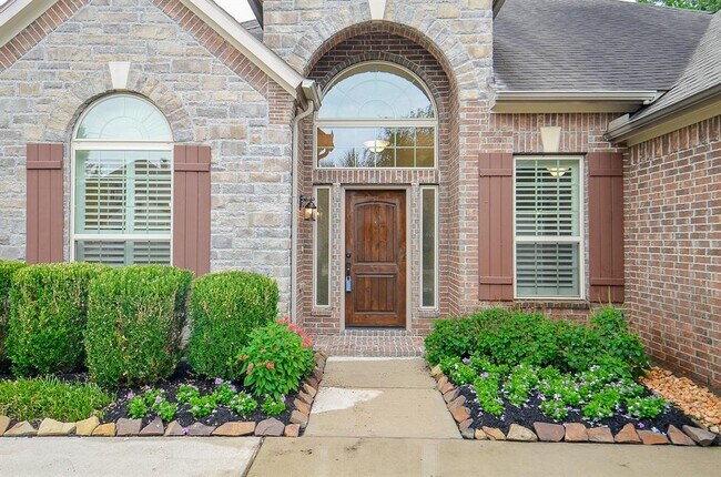 Building Photo - 21331 Summer Wine Dr