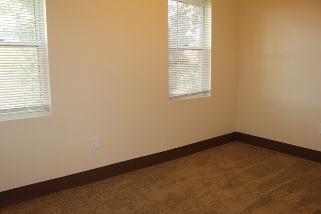 Building Photo - 7813 Sailor Pl