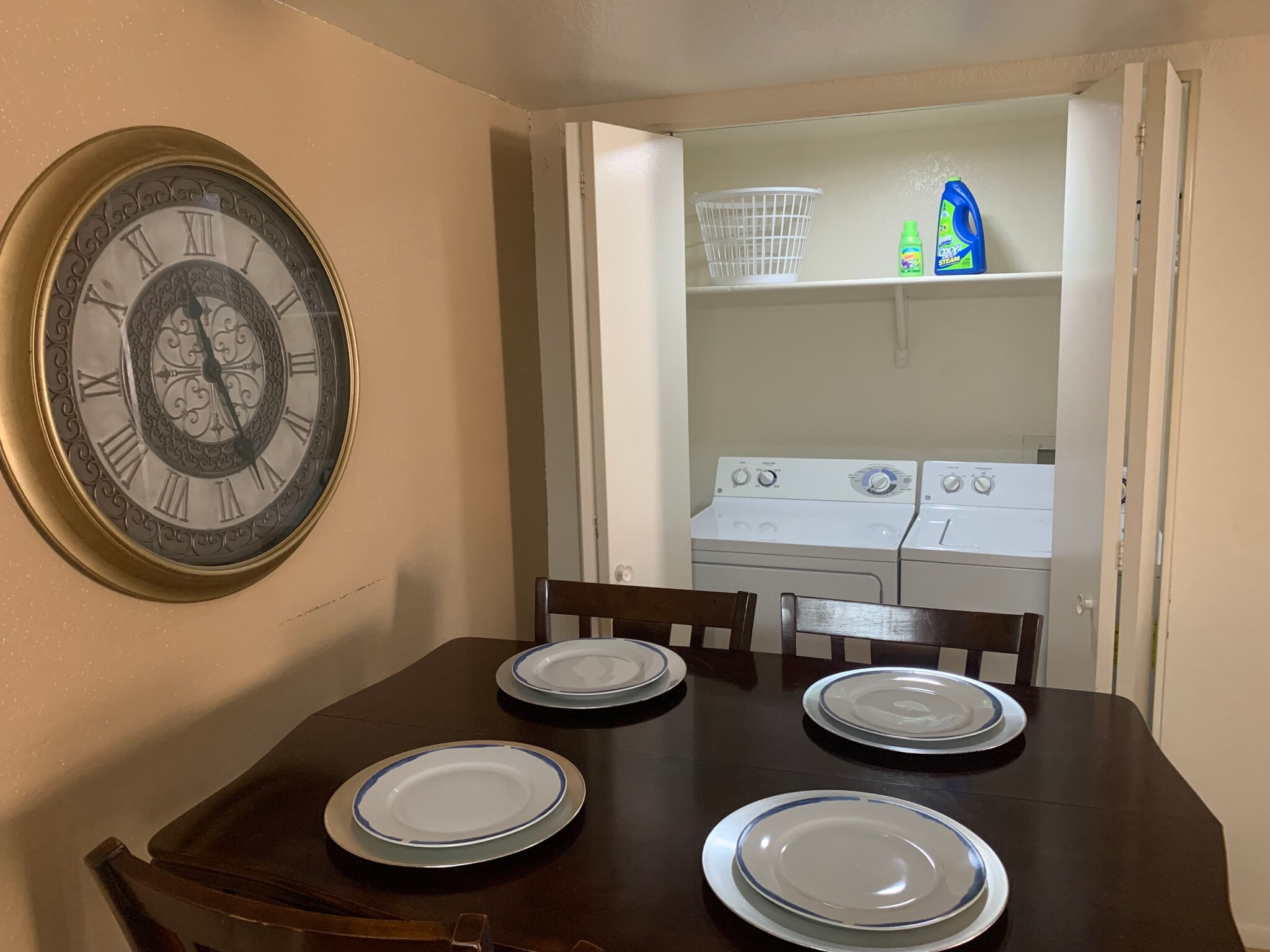 Remodeled, Move-In-Ready Condo in North Glendale - 5757 W Eugie Ave