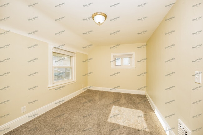Building Photo - 3475 W 91st St