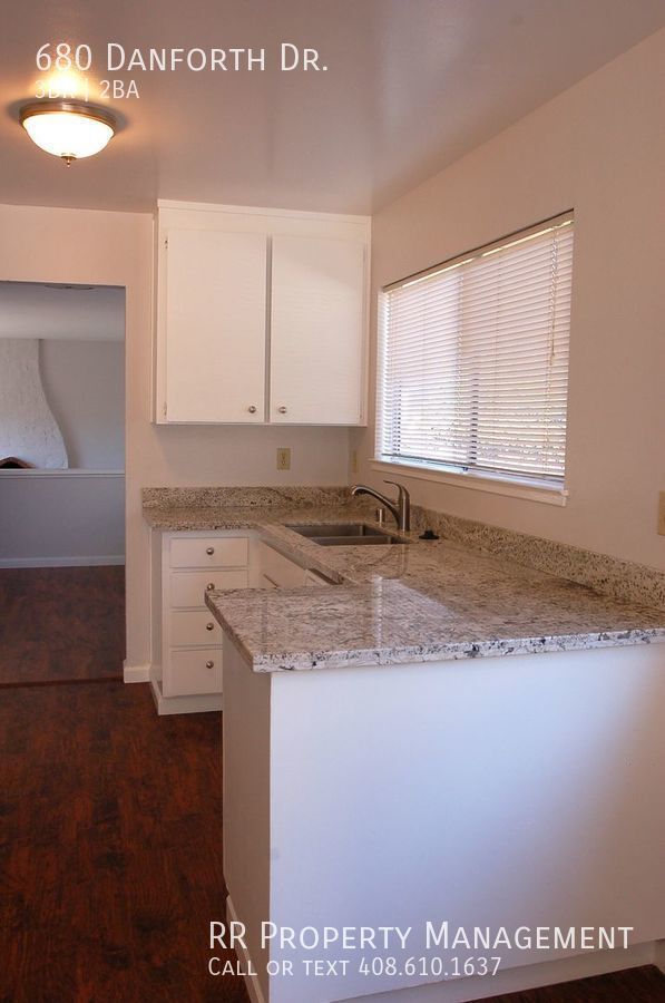 Building Photo - Well Maintained Sunnyvale Duplex!