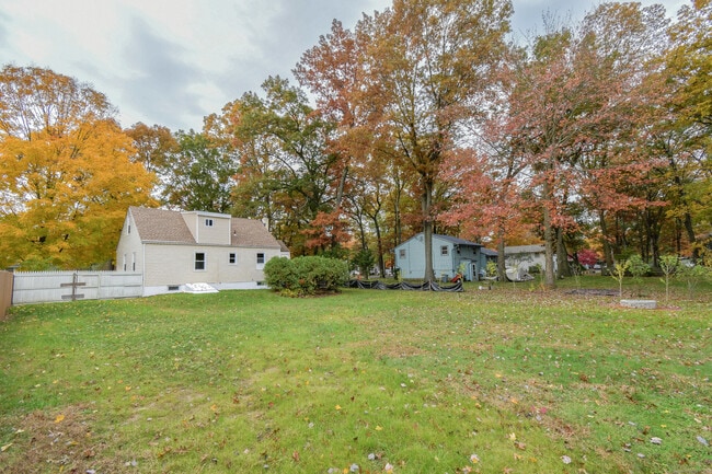 Building Photo - 101 Blakeslee Ave