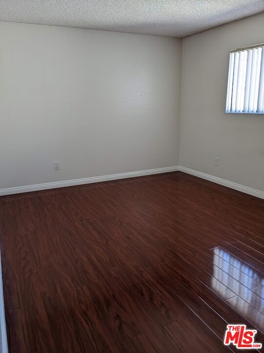 Building Photo - 16881 Hoskins Lane