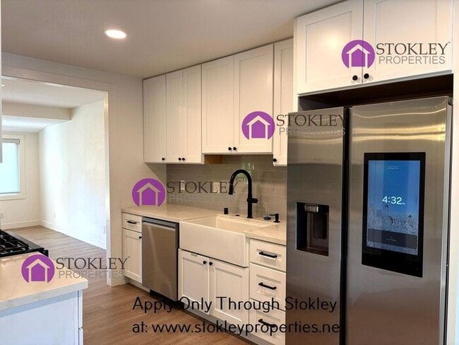 Building Photo - 276 Jennifer Way