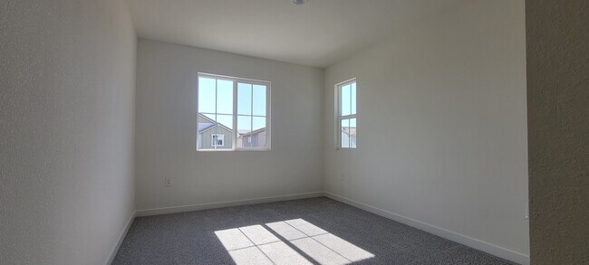 Building Photo - 8911 Osterville Wy
