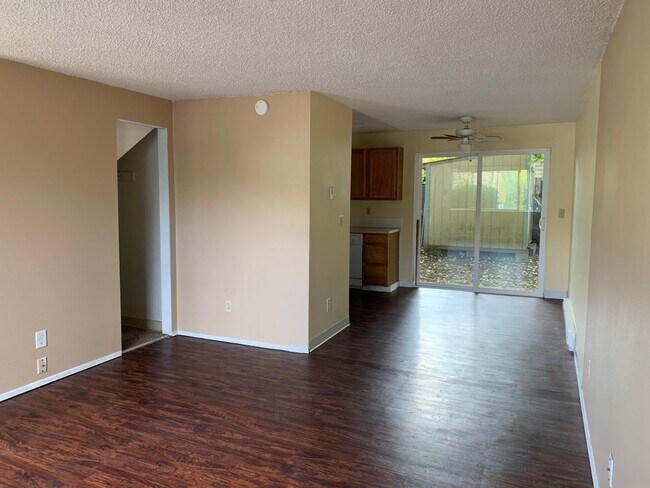 Building Photo - 4166 SW 170th Ave