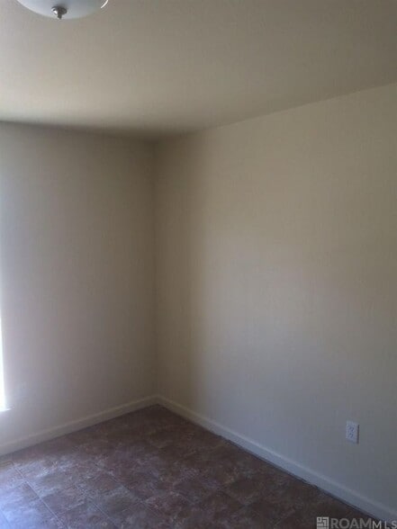 Building Photo - 9135 Great Smokey Ave