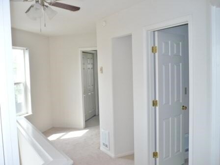 Building Photo - 616s41