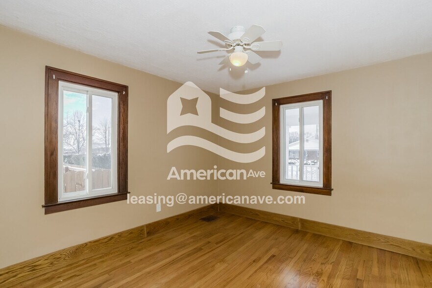 Building Photo - 4151 Coolidge Ave