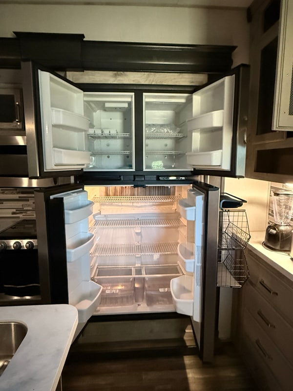 Building Photo - 6920 Riverland Dr