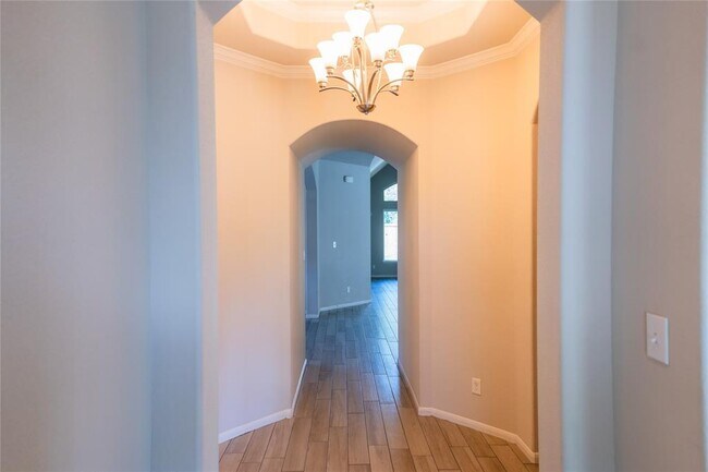 Building Photo - 918 Marigold Park Pl