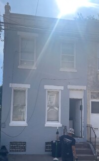 Building Photo - 40XX Nice St