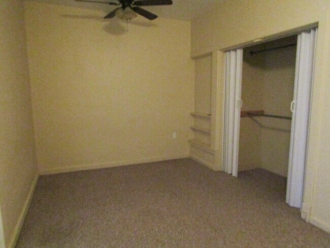 Building Photo - 315 Ridge Manor Dr