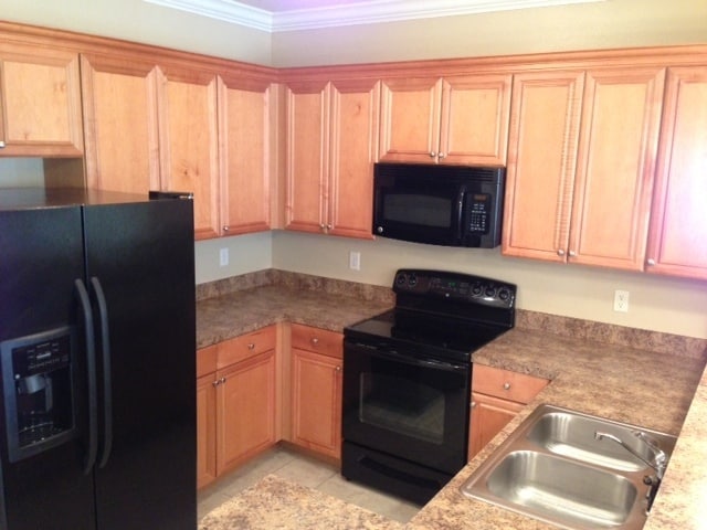 Building Photo - 2 Bedroom, 2 Bath Condo @ Campus View Sout...