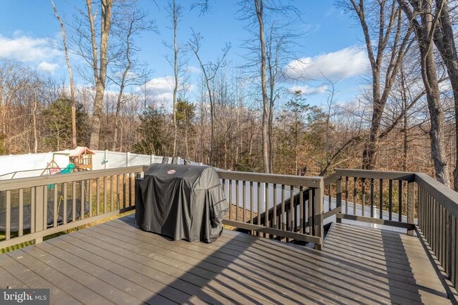 Building Photo - 9301 Cedar Forest Dr