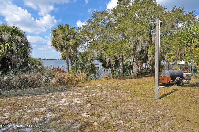 Building Photo - 540 Elliott Dr