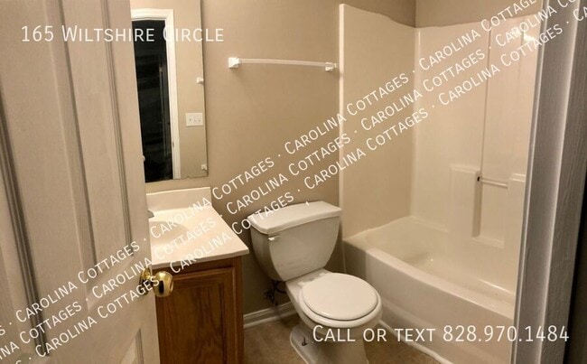 Building Photo - 165 Wiltshire Cir