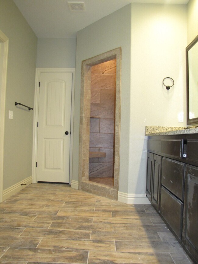 Building Photo - Now Pre-Leasing Stunning 3 Bedroom, 2.5 Bathroom Home In Fayetteville, A