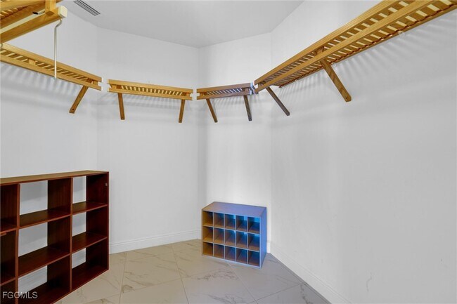 Building Photo - 2745 First St