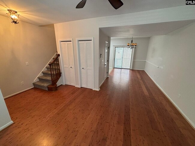 Building Photo - 2546 Lee St